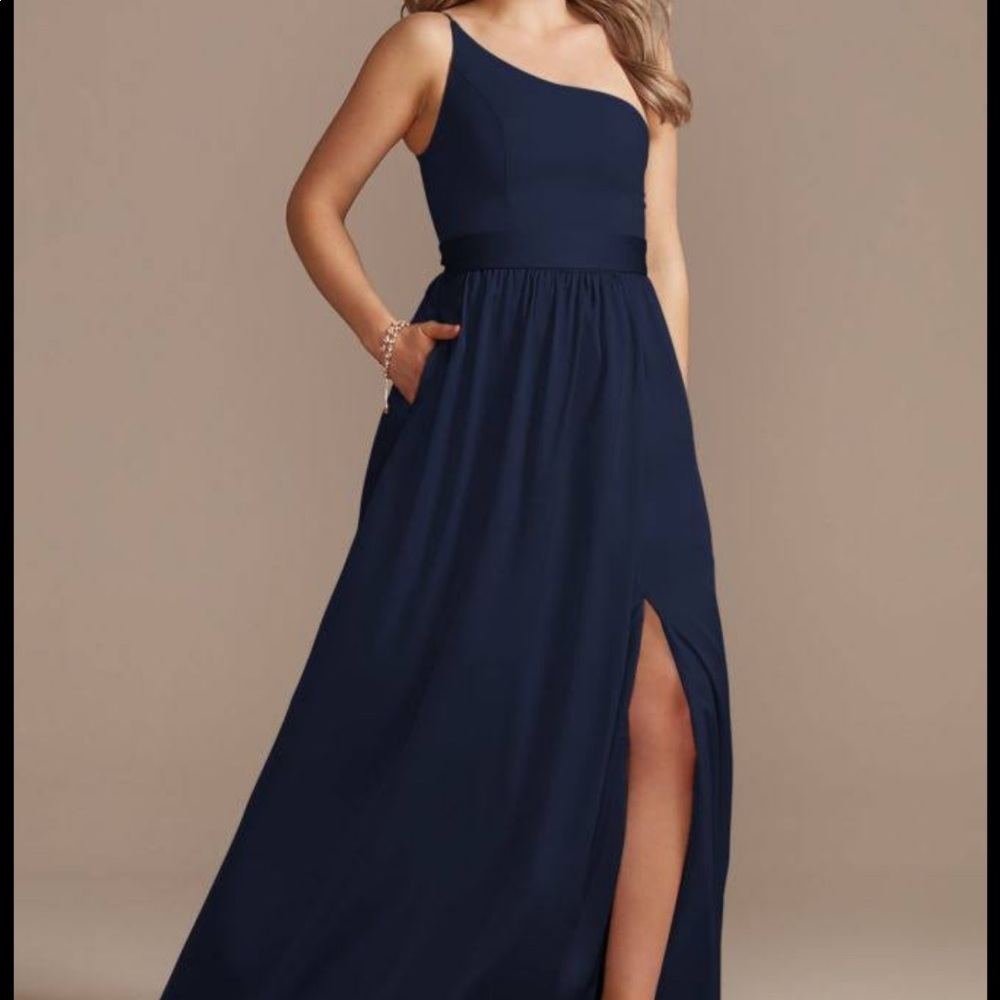 David’s Bridal STRAPLESS gown